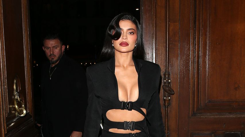 Paris Fashion Week: Kylie Jenner begeistert mit heißem Look