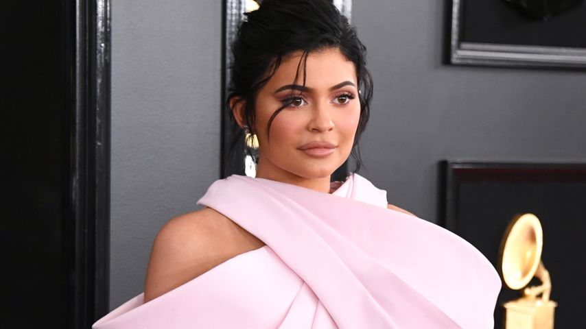 Mit Schwindel im Krankenhaus: So geht es Kylie Jenner jetzt!