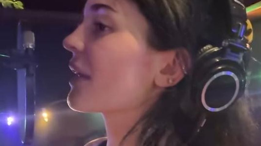 In Handschellen: Kylie Jenner bringt ihren ersten Song raus