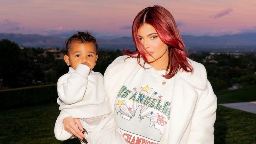 "Die coole Tante": Kylie Jenner posiert mit Neffe Psalm