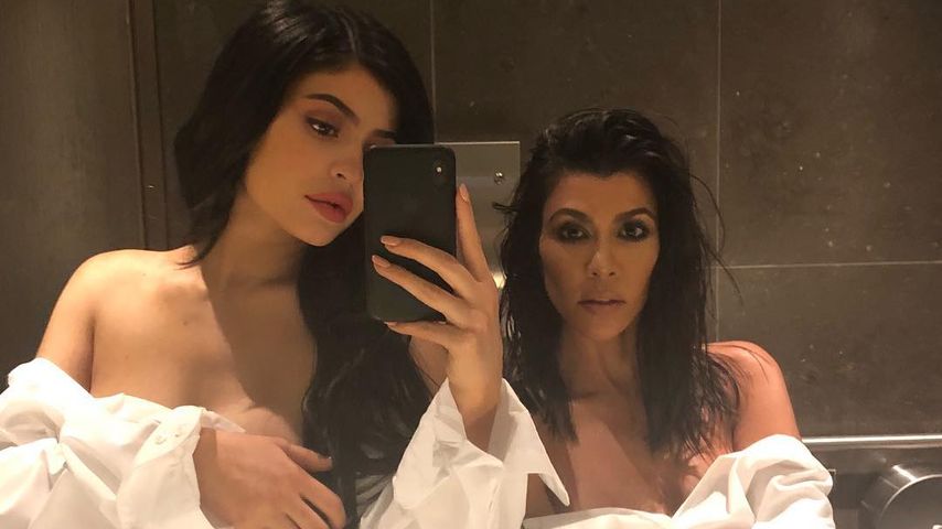 Kylies Verlobungsgerüchte: Kourtney Kardashian klärt auf!