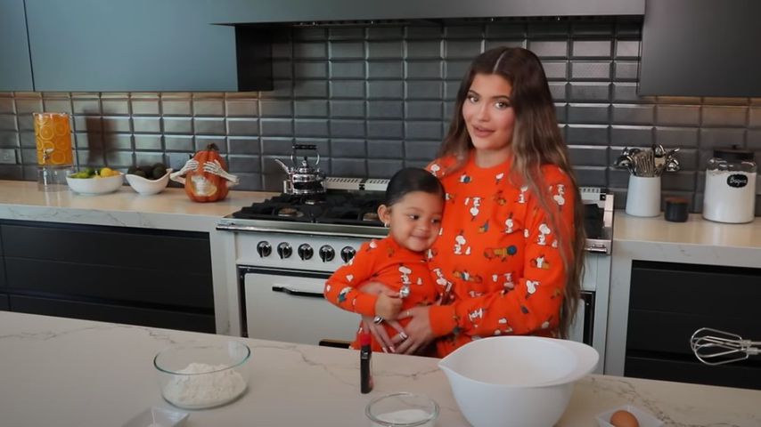 Stormi Webster und Kylie Jenner im Oktober 2020