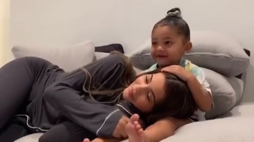 Kylie Jenner mit ihrer Tochter Stormi Webster