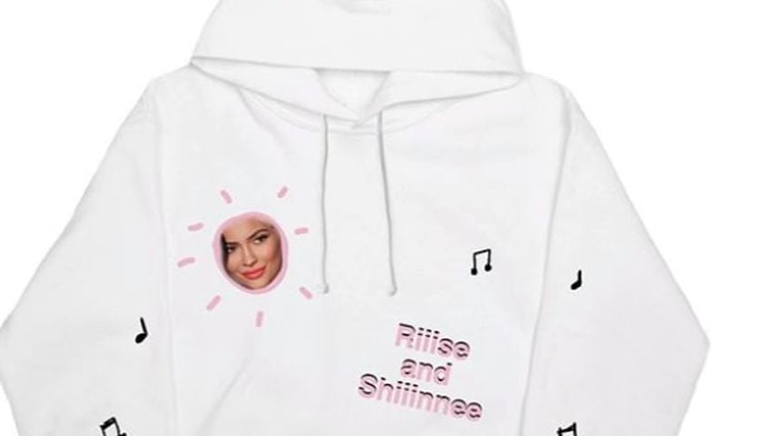 Kylie Jenners "Rise and Shine"-Pullover