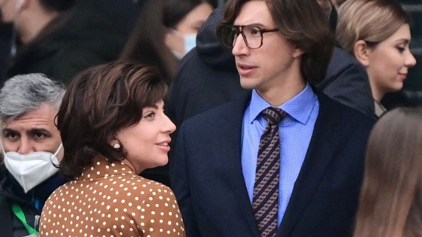 Lady Gaga und Adam Driver am Set von "House of Gucci"