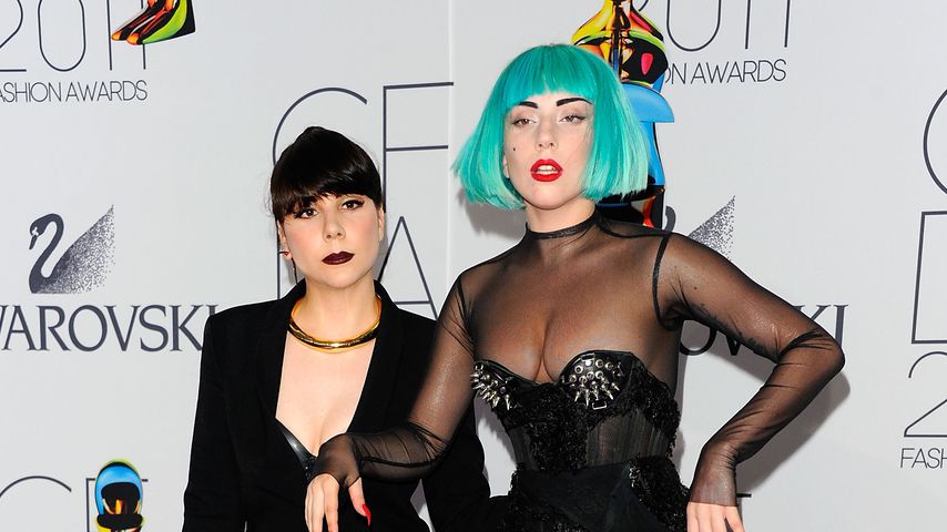 Lady GaGa ganz romantisch: 1. Worte zu ihrem Hochzeitskleid!