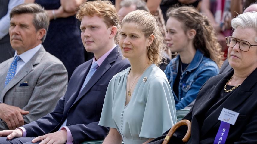 Lady Louise Windsor und ihr Freund Felix beim Duke of Edinburgh's Award im Palace of Holyroodhouse in Edinburgh