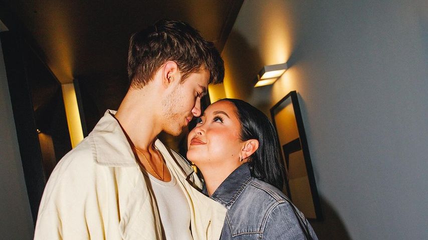 Lana Condor und ihr Verlobter Anthony genießen Venedigurlaub