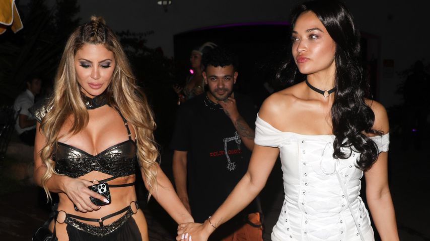Larsa Pippen und Shanina Shaik auf Paris Hiltons Halloween-Party