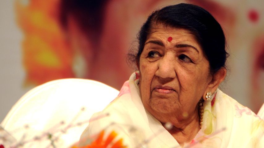 Trauer in Indien: Bollywood-Star Lata Mangeshkar ist tot