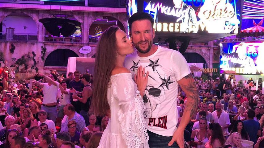 Laura Müller und Michael Wendler im Megapark