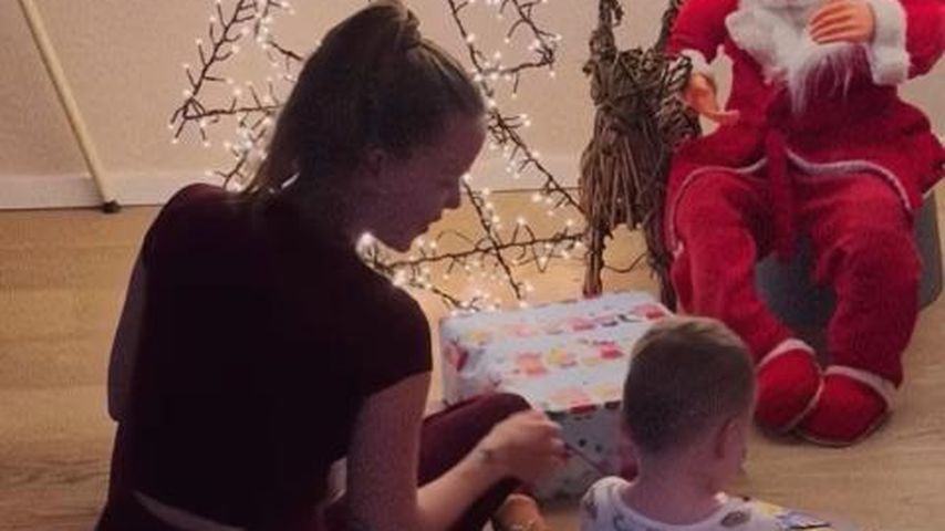 Laura Maria Rypa und ihr Sohn Leano an Weihnachten 2024
