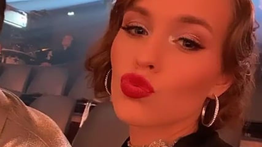 Fans verwirrt: Hat Laura bei "Let's Dance" die Haare ab?