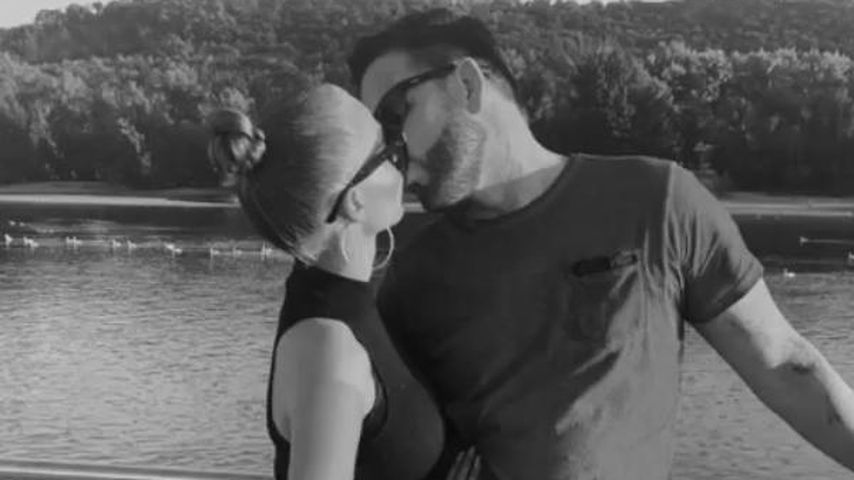 Lange Funkstille: Der Wendler und Laura knutschen im Netz