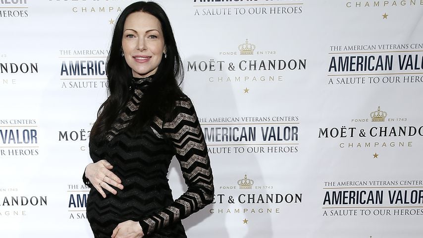 In Schwarz: Laura Prepons Red-Carpet-Debüt mit Babybauch!