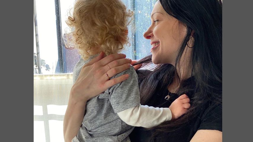 Laura Prepon und Tochter Ella im Oktober 2019