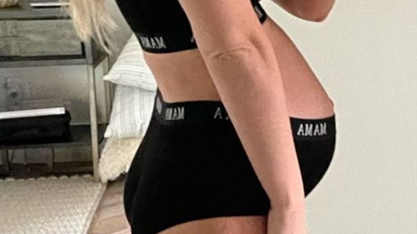 Lauren Burnham elf Tage nach der Geburt ihrer Zwillinge