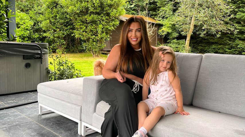 "Schlimmster Virus": Lauren Goodger sorgt sich um Tochter