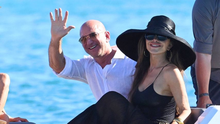 Lauren Sánchez und Jeff Bezos im Club 55 am Pampelonne Beach in Saint Tropez