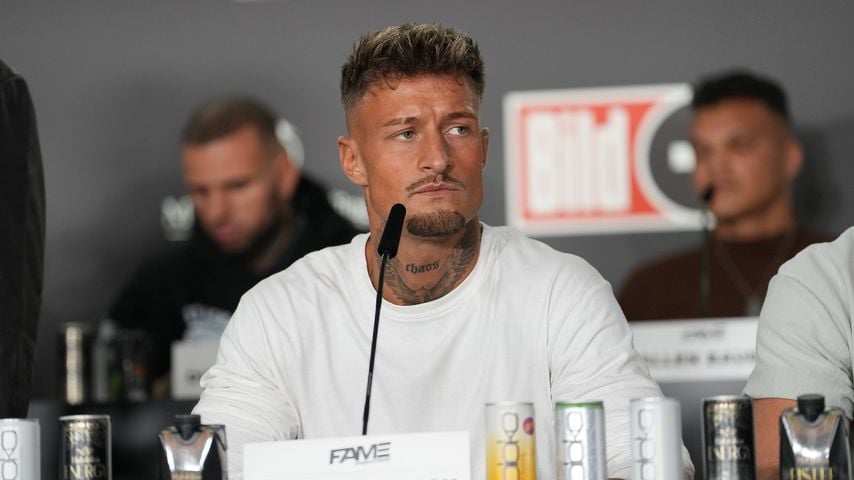 Laurenz Pesch bei der Pressekonferenz zu Fame Fighting – Promiboxen 2026 im Atlantic Hotel Essen