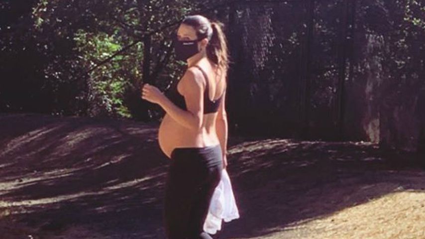 Nach Netz-Pause: Lea Michele postet neues Babybauch-Foto