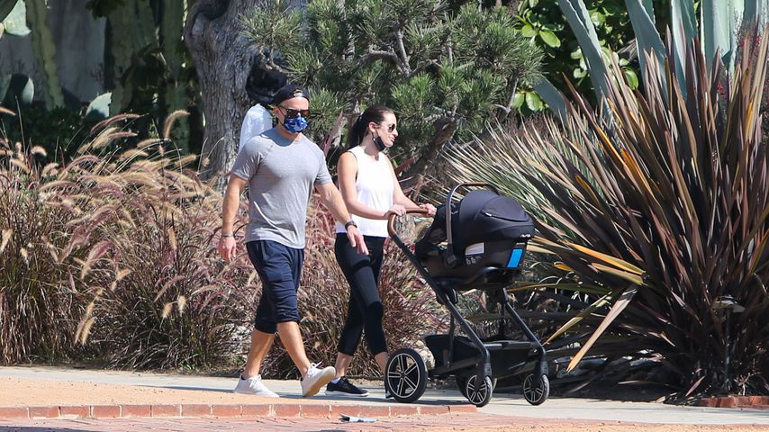 Lea Michele mit ihrem Mann Zandy und ihrem Sohn Ever