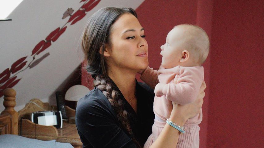 Lea mit ihrer Tochter Lilly, Februar 2020