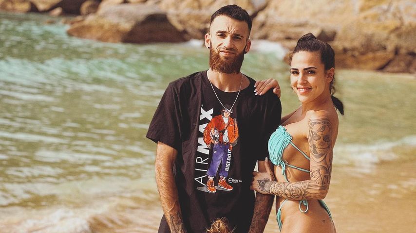 Leandro Teixeira und Elena Miras mit Aylen im Januar 2022