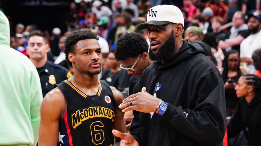 Bronny und LeBron James spielen bald zusammen in der NBA!