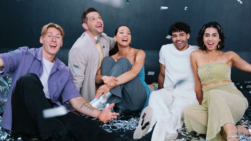Leif Lunburg, Igor Dolgatschew, Shaolyn Fernandez, Raphael Kalkowski, Suri Abbassi aus "Alles was zählt"