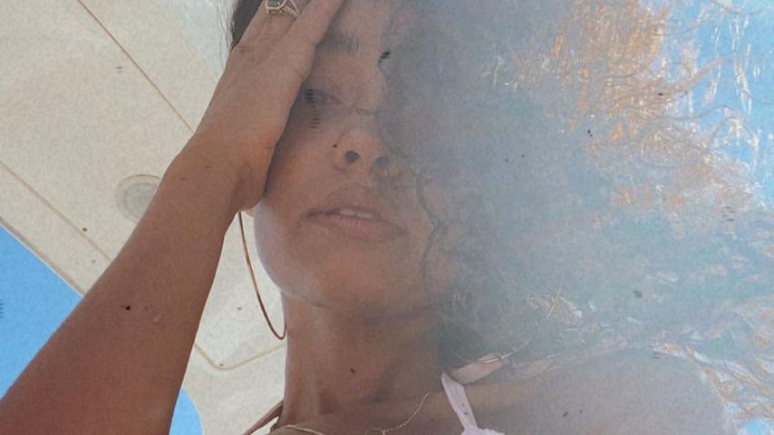 Leigh-Anne Pinnock in Griechenland