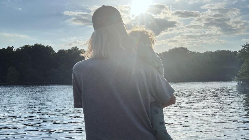 Mutter-Tochter-Zeit: Lena Gercke teilt süßes Bild mit Zoe