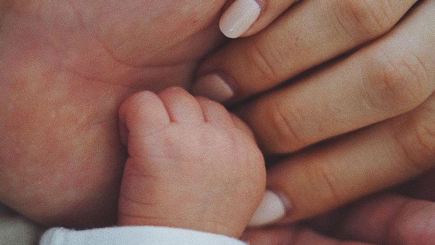 Hand von Lena Gerckes Baby