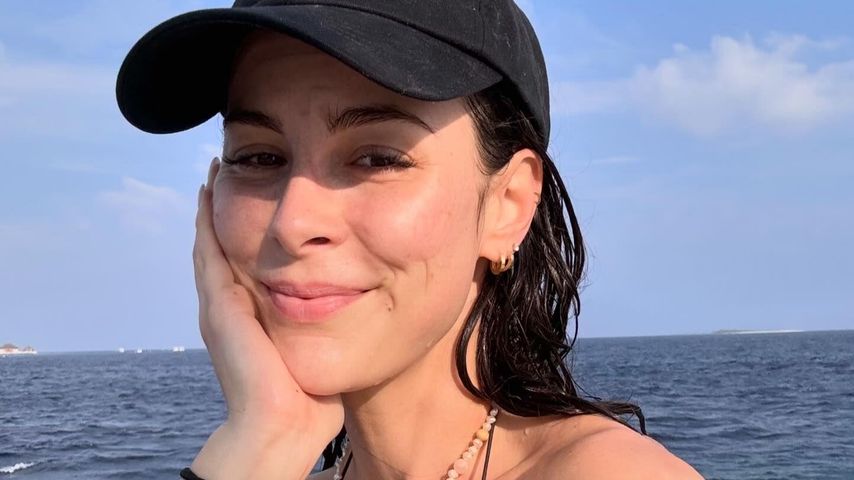 Glücklich am Strand: Lena Meyer-Landrut postet Urlaubsfotos