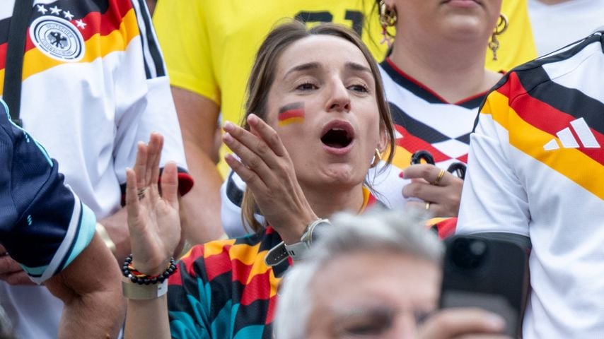WM-Aus trifft auch sie: Lena Nagelsmann ringt mit den Tränen