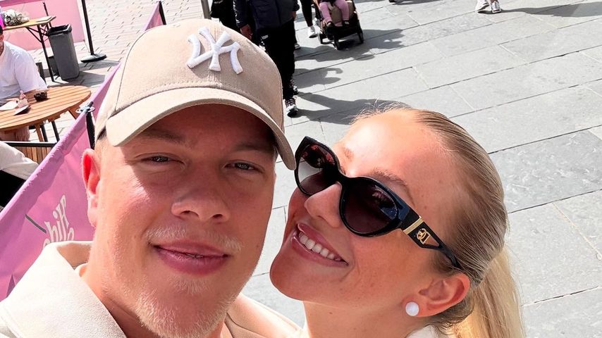 Lena Schiwiora mit ihrem Partner, Mai 2025