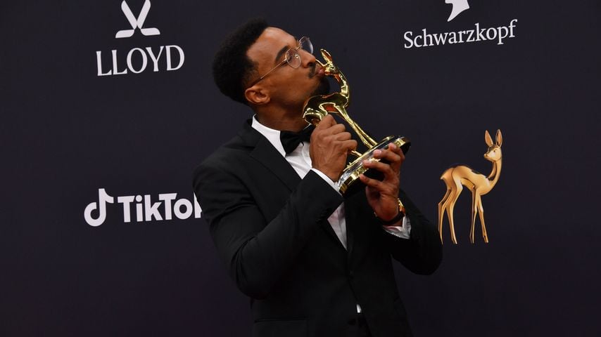 Leo Neugebauer mit seinem Bambi bei der 77. Bambi-Verleihung in den Bavaria Filmstudios, München, 13. November 2025