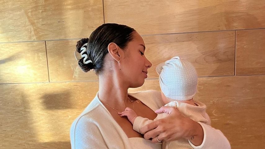 Partnerlook: Leona Lewis posiert mit ihrer Tochter Carmel