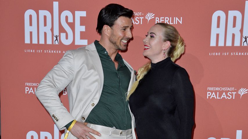 Leonard Freier und seine Frau Caona im September 2021 in Berlin