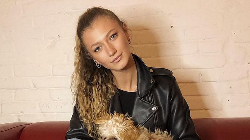 Leony mit ihrer Hundedame