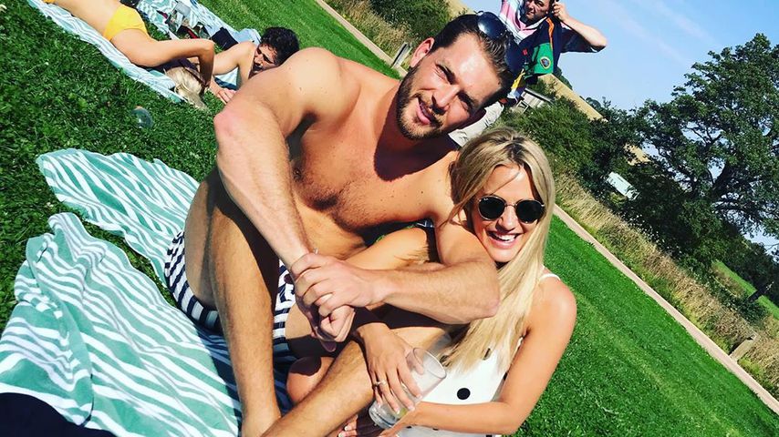 Lewis Burton und Caroline Flack im August 2019