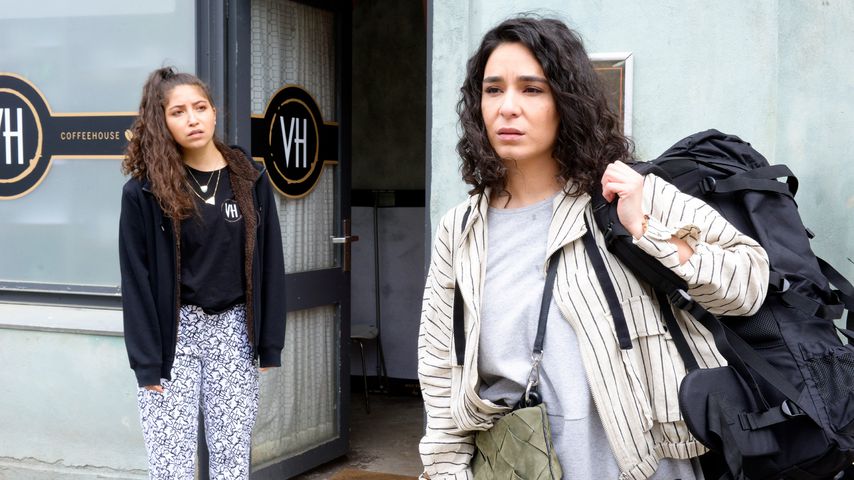 Leyla (Livia Gaiser) und Shirin (Gamze Senol) in einer GZSZ-Szene