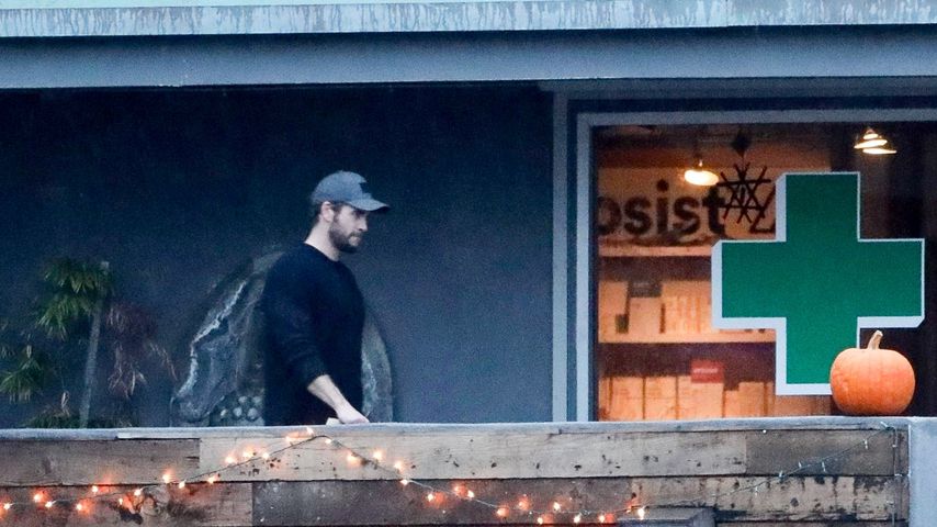 Nach Miley-Drama: Liam Hemsworth shoppt im Marihuana-Laden!
