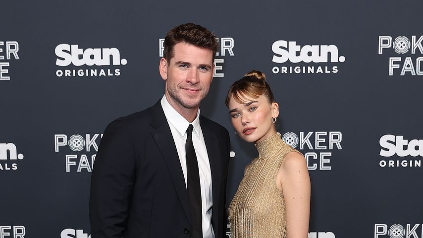 Liam Hemsworth und Gabriella Brooks genießen Urlaub am Meer