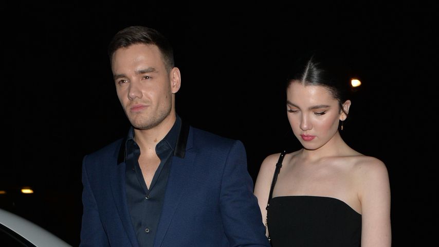 Liam Payne und seine Maya Händchen haltend auf Fashion-Event