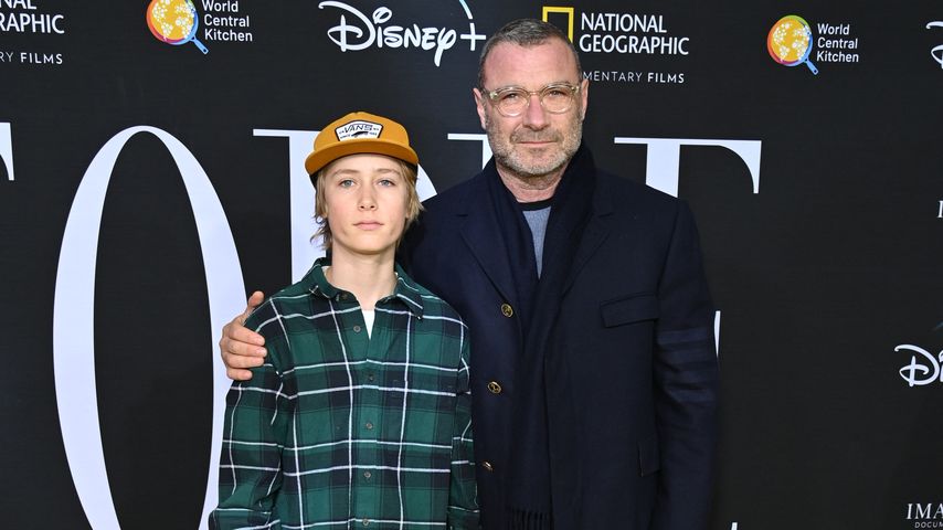 Liev Schreiber und sein Sohn Sasha im Mai 2022