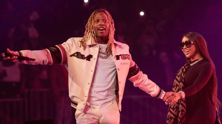 Lil Durk und seine Freundin bei seinem Konzert in Chicago, Dezember 2021