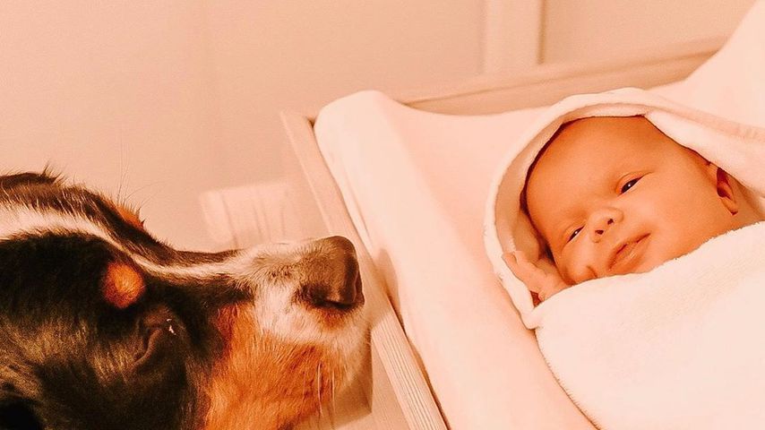 Lilah Ray Roloff mit dem Familienhund Murphy