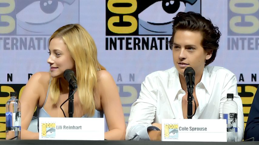 "Riverdale"-Cole Sprouse spricht über Beziehung mit Lili