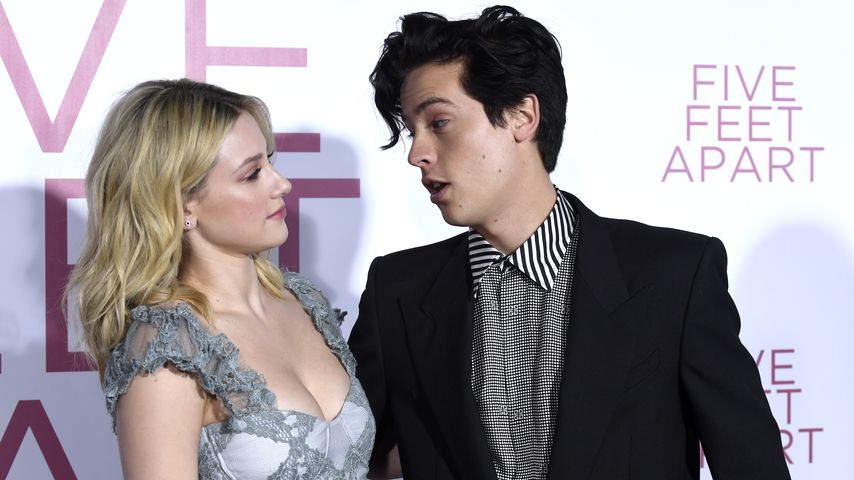 Lili Reinhart und Cole Sprouse im März 2019 in Los Angeles